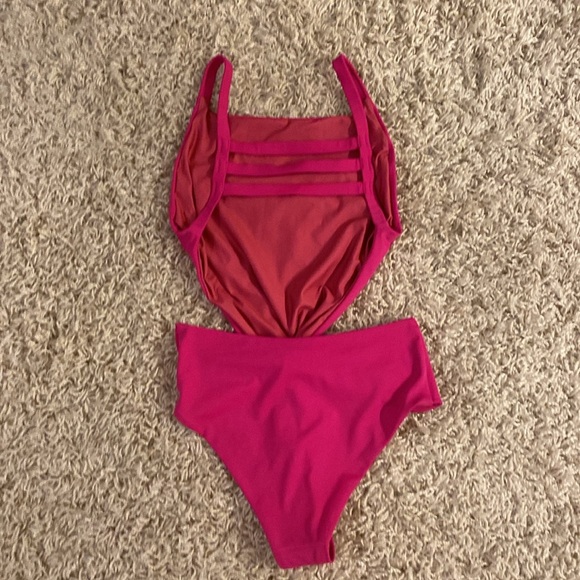 Agua Bendita one piece swimsuit size large NWT - Picture 2 of 4